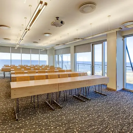 Hotel Tervise Paradiis 4*